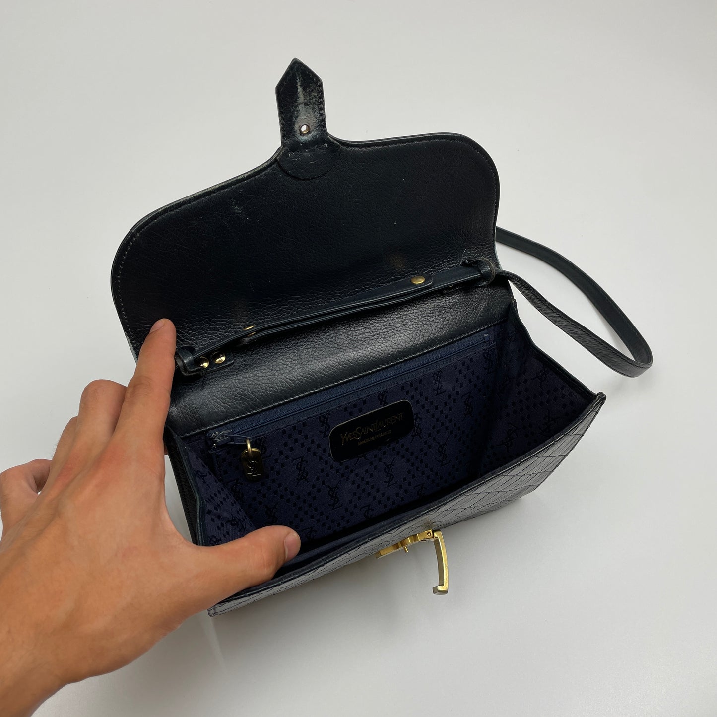 Yves Saint Laurent Handbag