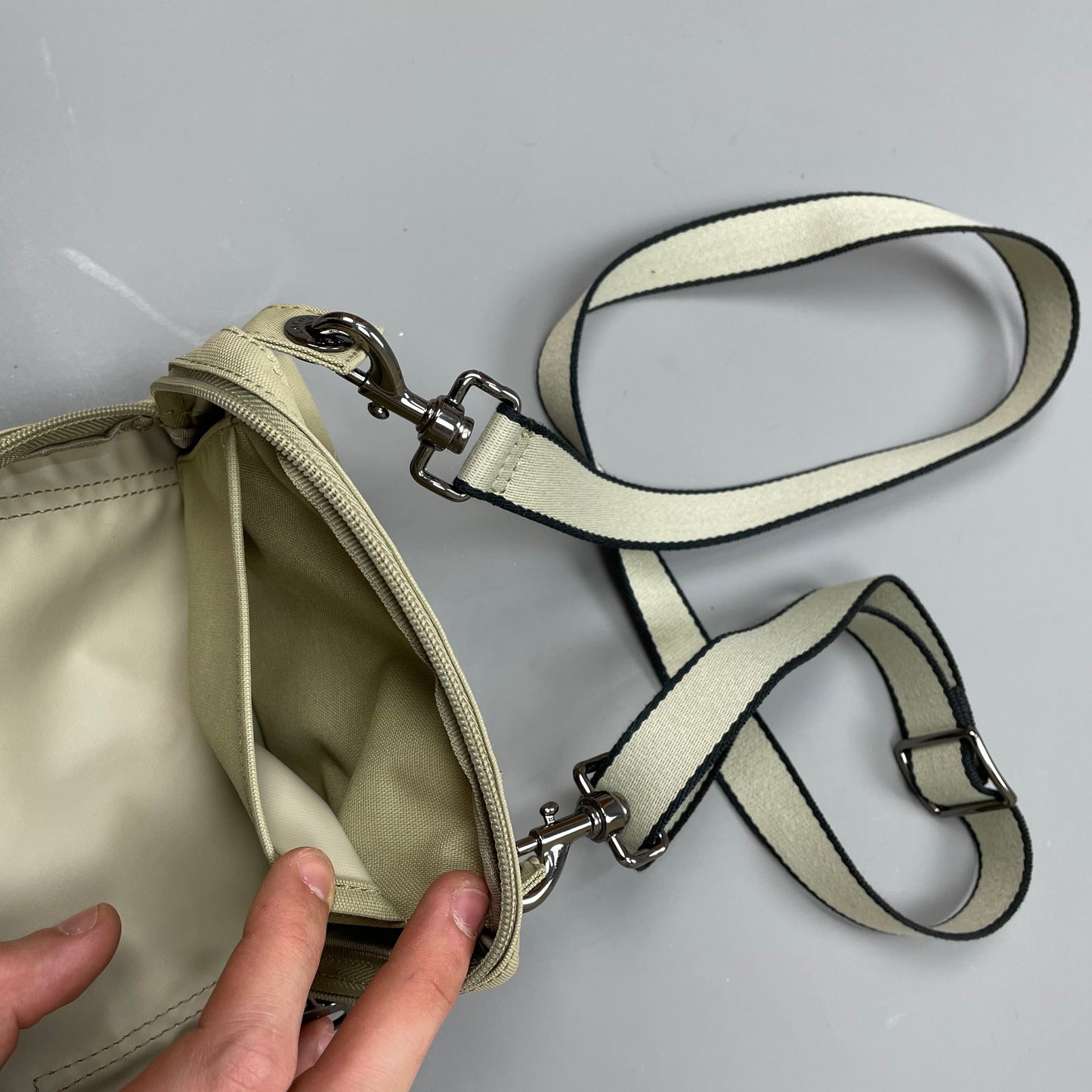 Lacoste Sidebag