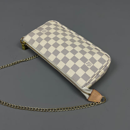 Louis Vuitton Pochette