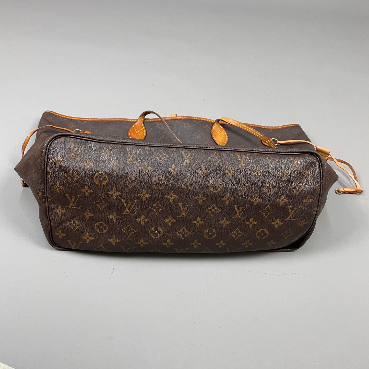 Louis Vuitton Neverfull