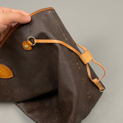 Louis Vuitton Neverfull