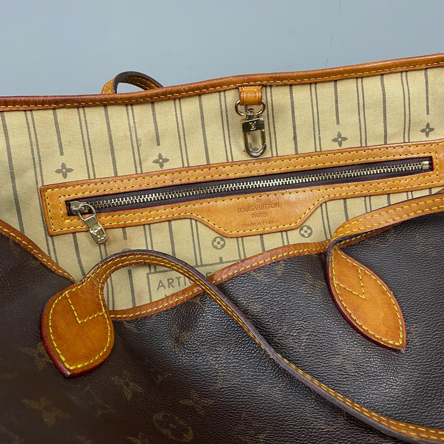 Louis Vuitton Neverfull