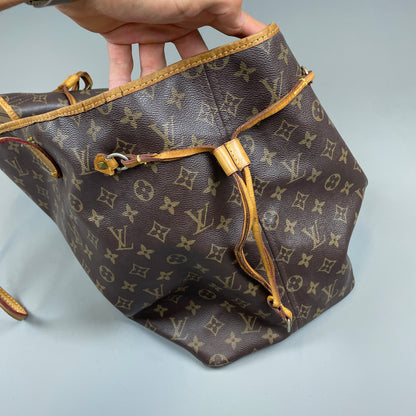 Louis Vuitton Neverfull MM