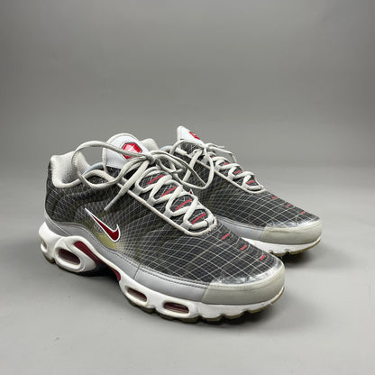 Nike Air Max Plus TN Wave Grid Grey